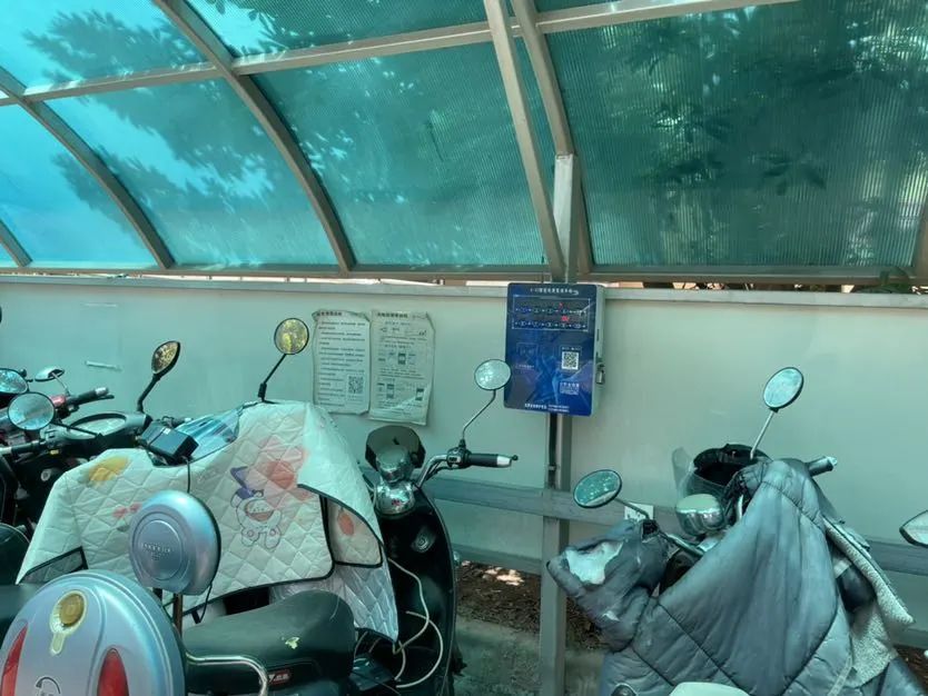 宝山这个小区为电瓶车充电出“妙招”(图5)