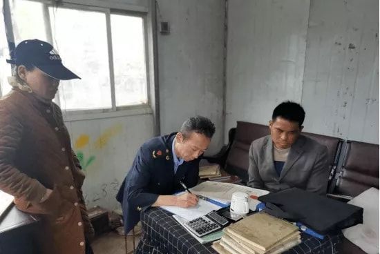 九游会J9：非法从事报废机动车回收拆解这些废品回收站就被罚了(图4)