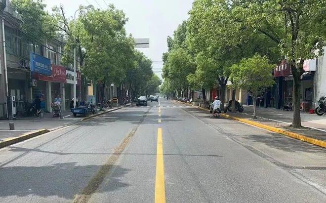 九游会J9：老街焕发新活力出行便利更惬意(图3)