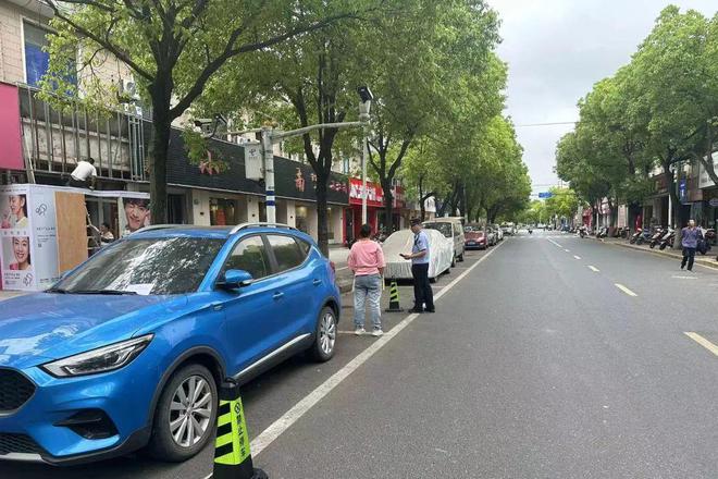 九游会J9：老街焕发新活力出行便利更惬意(图2)