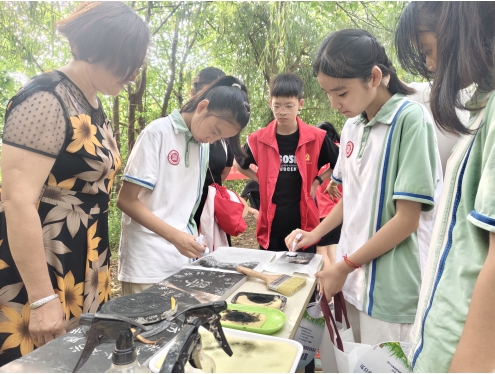 新都区石板滩街道“文明集市”火热进行中(图2)