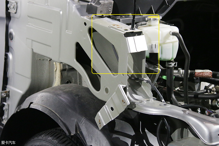 J9九游会：揭开裙底看本质金杯F50宝骏730拆解(图13)