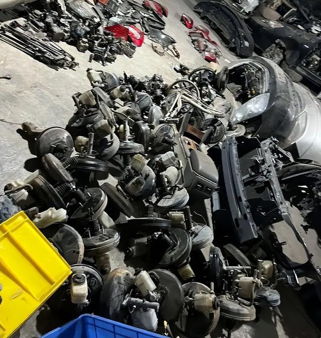 汽车报废前一定要把这几样东西拆下来不然可能损失上万块(图7)