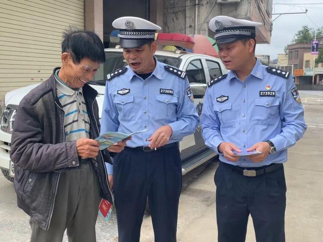 J9九游会：云安：便民服务下基层报废摩托车“零跑腿”(图3)