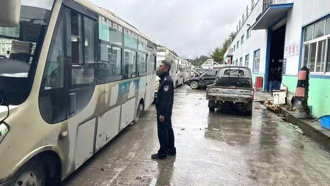 利川：严把客货车辆“报废关”(图2)