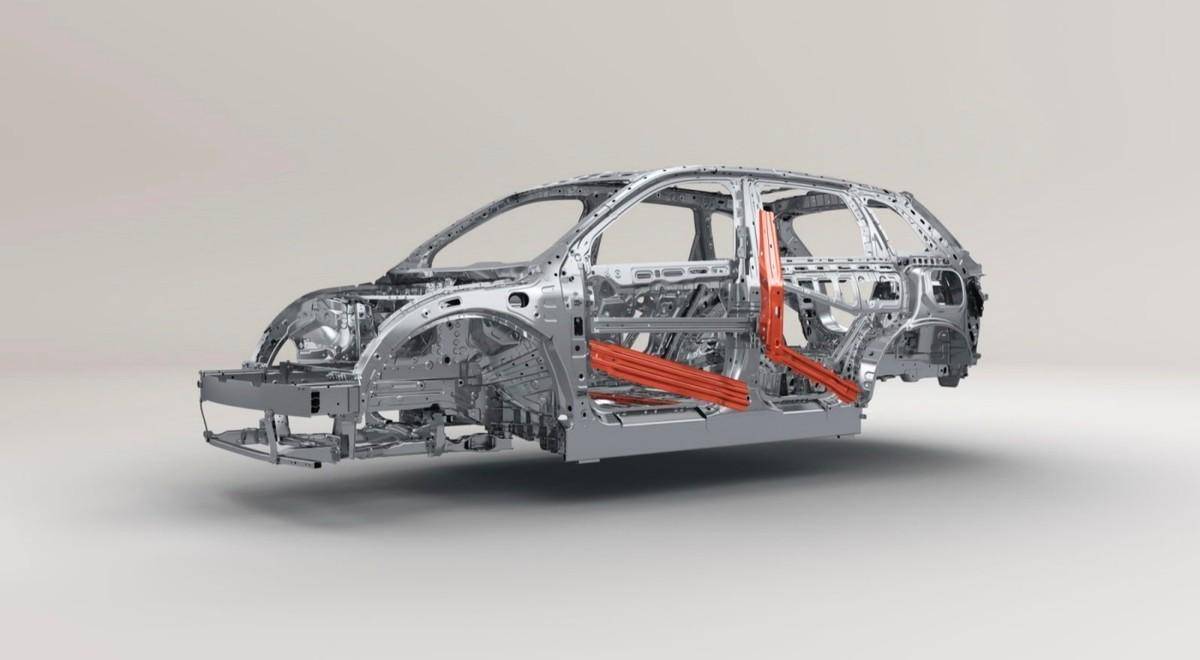 J9九游会：对谈汽车专家揭秘零跑C16车身结构配置用料有多大诚意？(图6)