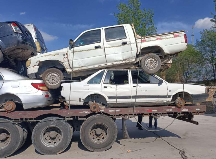 九游会J9：运城回收报废车图片大全报废货车回收(图2)