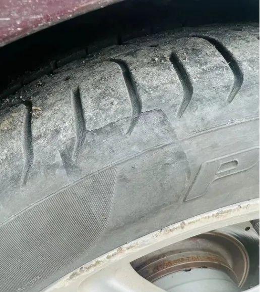 改号胎、刻花胎、假冒品牌…双11网购假轮胎大合集(图5)