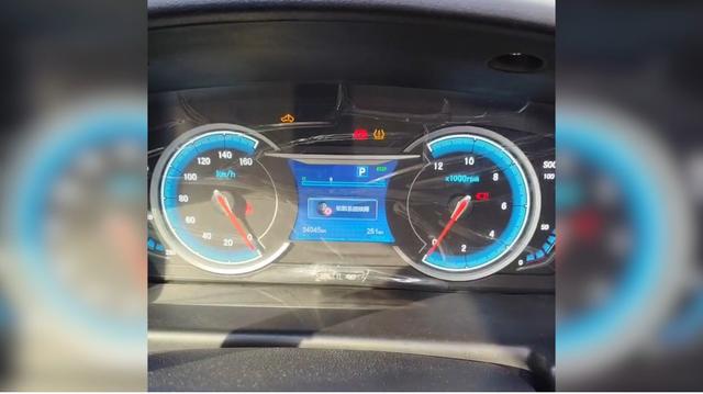 网购厂家破产的新能源汽车“不是在推车就是在推车的路上”(图2)