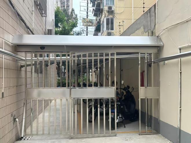 九游会J9：90%居民赞成！这个30岁老公寓告别“自治难题”(图4)