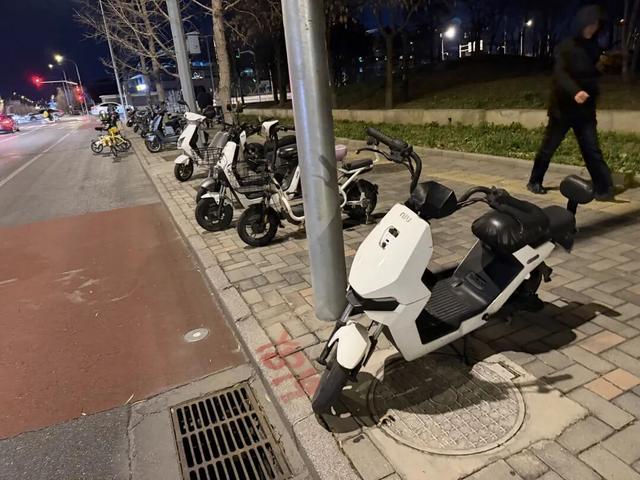 街边旧车还在卖……北京二手电动车黑市隐患重重！(图4)