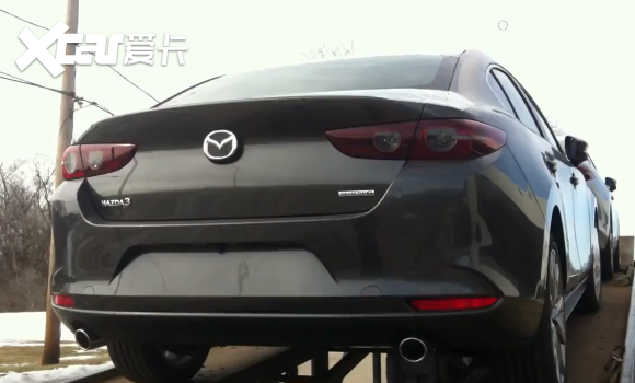 偶遇2019款马自达3！轴距超27米配20L+6AT(图5)