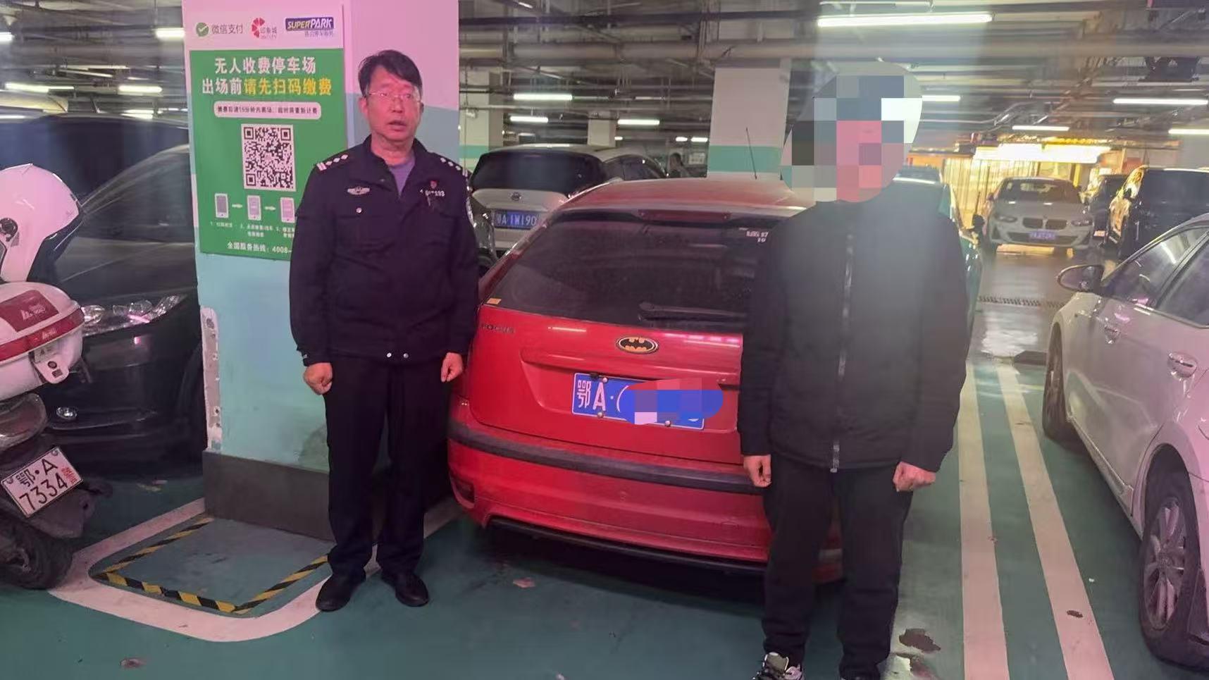 筑牢道路安全屏障江汉交警连续查获两起驾驶报废车违法(图2)