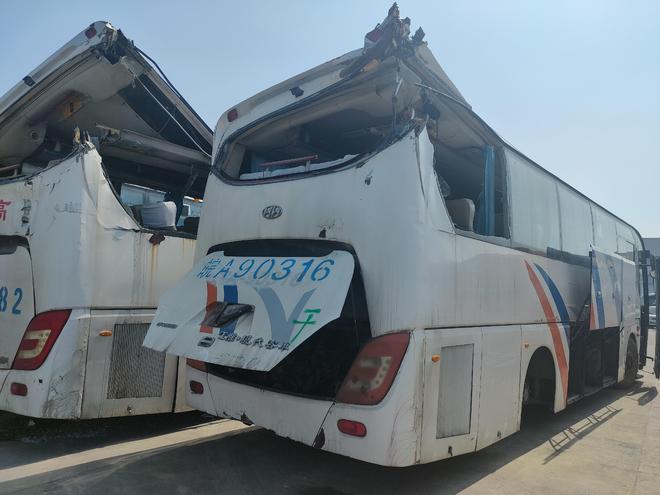 在芜湖选择家用车报废机构玉成车管家为您提供最优质服务(图2)