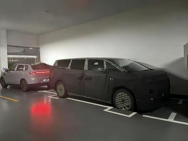 九游会J9：零跑全新MPV曝光定位全尺寸旗舰产品激光雷达+高阶智驾会火(图2)