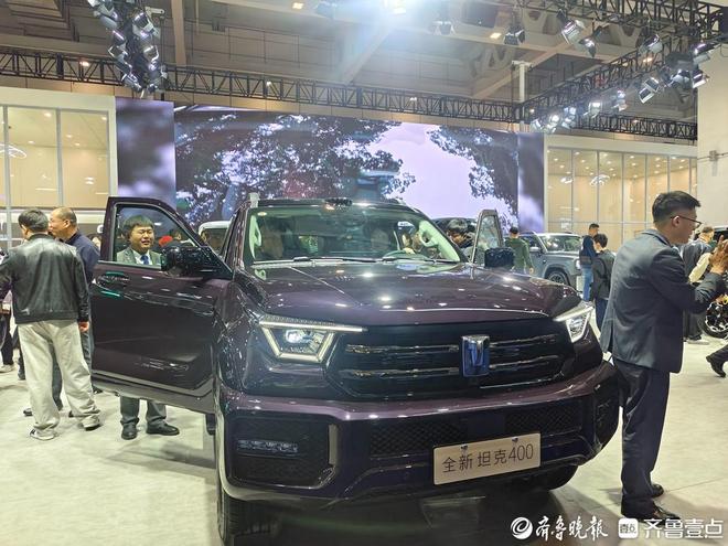 J9九游会:利好叠加人气旺2026齐鲁春季车展释放消费强信号(图2)