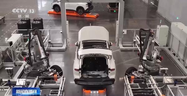 J9九游会：汽车生产跑出创新发展“加速度”