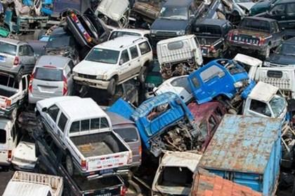 九游会J9：汽车报废回收多少钱(图2)